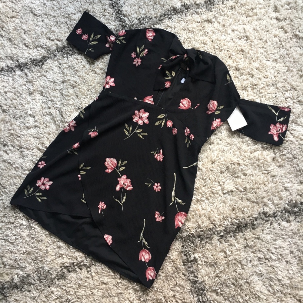 Fiona Off Shoulder Shift Dress